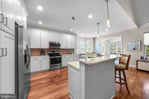 29 Liverpool Way, Medford, NJ 08055 - Photo 5