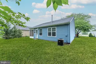 877 Westminster Dr N, Southampton, NJ 08088 - Photo 23