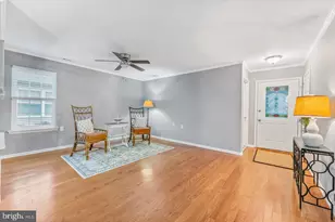 877 Westminster Dr N, Southampton, NJ 08088 - Photo 5
