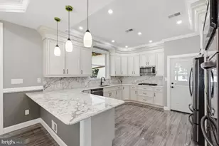 511 W 6th St, Palmyra, NJ 08065 - Photo 23