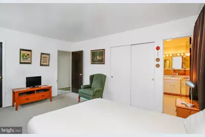 204 Mildred Court, Mount Laurel, NJ 08054 - Photo 17