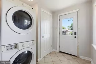 910 Columbus Rd, Burlington, NJ 08016 - Photo 11