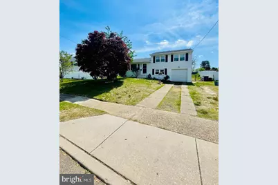218 Hendrickson Avenue, Edgewater Park, NJ 08010 - Photo 1