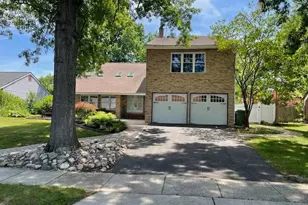 20 Merion Rd, Marlton, NJ 08053 - Photo 1