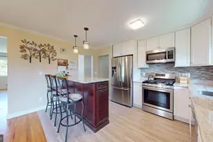 60 Dawn Dr, Mount Holly, NJ 08060 - Photo 5