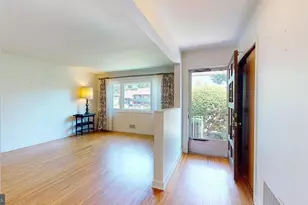 60 Dawn Dr, Mount Holly, NJ 08060 - Photo 9