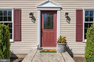 39 Cochise Cir, Medford Lakes, NJ 08055 - Photo 3