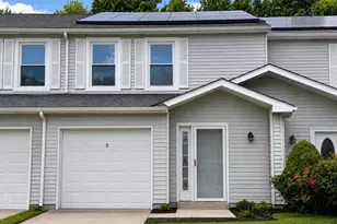 5 Society Ct, Burlington, NJ 08016 - Photo 1