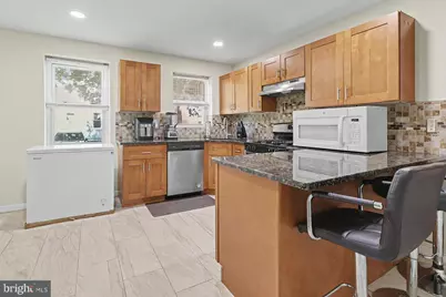 348 E Broad Street, Burlington, NJ 08016 - Photo 15