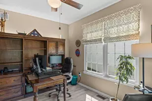 12 Whitford Dr, Burlington, NJ 08016 - Photo 17
