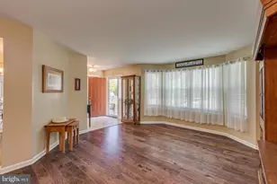 1002 Sweetwater Dr, Cinnaminson, NJ 08077 - Photo 9