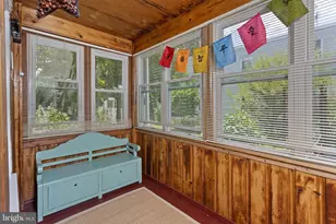 32 Mary St, Bordentown, NJ 08505 - Photo 9