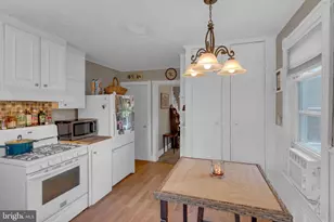 310 E 3rd St, Moorestown, NJ 08057 - Photo 13