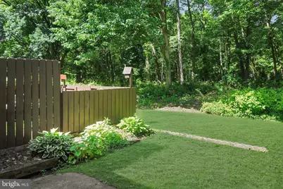27 W Azalea Lane, Mount Laurel, NJ 08054 - Photo 3