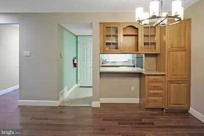 27 W Azalea Lane, Mount Laurel, NJ 08054 - Photo 7