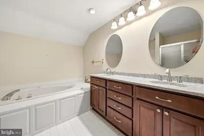 207 Berkshire Way, Marlton, NJ 08053 - Photo 37