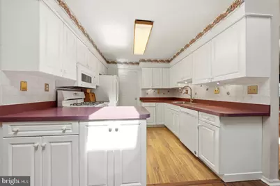 207 Berkshire Way, Marlton, NJ 08053 - Photo 17