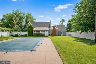 310 Peach Tree Ln, Delanco, NJ 08075 - Photo 33