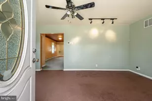 27 S Lenola Rd, Moorestown, NJ 08057 - Photo 3