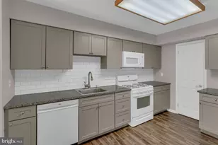 104 Pertwood Ct, Mount Laurel, NJ 08054 - Photo 17