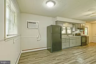1329 Belgrade Ave, Burlington, NJ 08016 - Photo 9