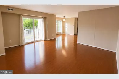 275 Green Street #4G5, Edgewater Park, NJ 08010 - Photo 5