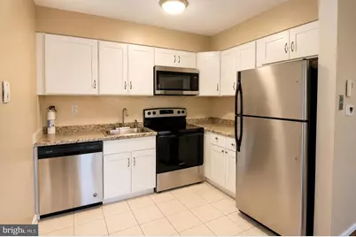 275 Green Street #4G5, Edgewater Park, NJ 08010 - Photo 13