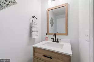 11 Winterberry Pl, Delran, NJ 08075 - Photo 11