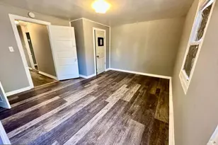 405 Lawrence St, Burlington, NJ 08016 - Photo 5