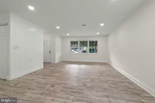 43 Kingston Way, Southampton, NJ 08088 - Photo 5