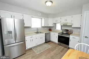 5 Fairfax Dr, Mount Laurel, NJ 08054 - Photo 5