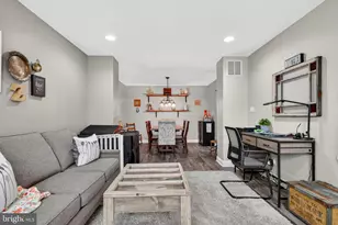 2807 Gramercy Way, Mount Laurel, NJ 08054 - Photo 9