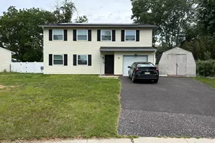 3 Kent Ct, Mount Holly, NJ 08060 - Photo 1