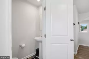 9 Floyd Ave, Beverly, NJ 08010 - Photo 33
