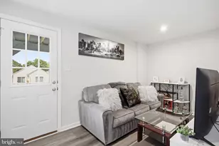 9 Floyd Ave, Beverly, NJ 08010 - Photo 27