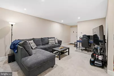 411 Stiles Avenue #D-10, Maple Shade, NJ 08052 - Photo 5