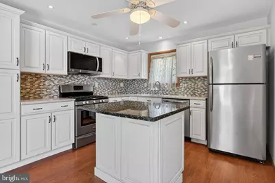 203 Countryside Lane, Mount Laurel, NJ 08054 - Photo 9