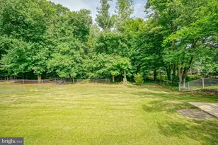 70 Walnut St, Mount Holly, NJ 08060 - Photo 7