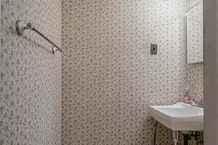 70 Walnut St, Mount Holly, NJ 08060 - Photo 27