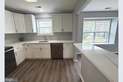 111 Carriage Hill Court, Mansfield Township, NJ 08022 - Photo 7