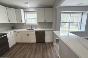 111 Carriage Hill Ct, Mansfield Township, NJ 08022 - Photo 7
