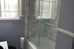 333 Wilbur Henry Dr, Florence, NJ 08518 - Photo 9