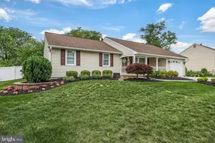 209 Yardley Rd, Delran, NJ 08075 - Photo 3