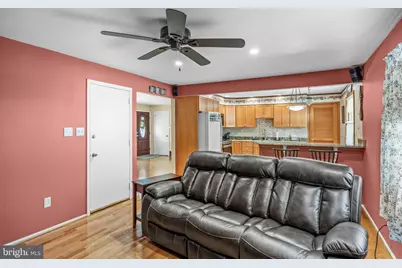 209 Yardley Road, Delran, NJ 08075 - Photo 9