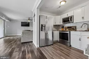 275 Green St, Edgewater Park, NJ 08010 - Photo 13
