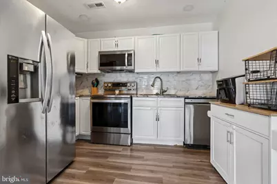 275 Green St. #4M1, Edgewater Park, NJ 08010 - Photo 7