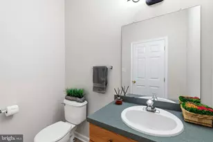 16 Oxford Ct, Bordentown, NJ 08505 - Photo 15