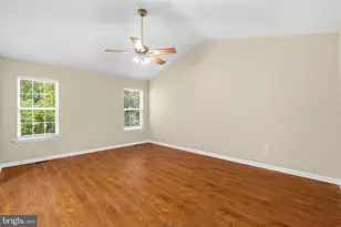 16 Oxford Ct, Bordentown, NJ 08505 - Photo 19