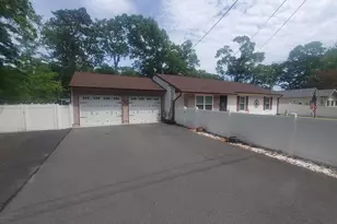 28 Geranium St, Browns Mills, NJ 08015 - Photo 1