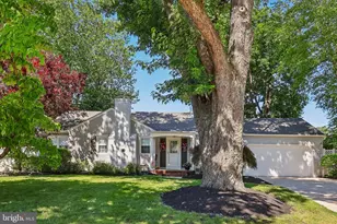 3 Windsor Pl, Mount Holly, NJ 08060 - Photo 3